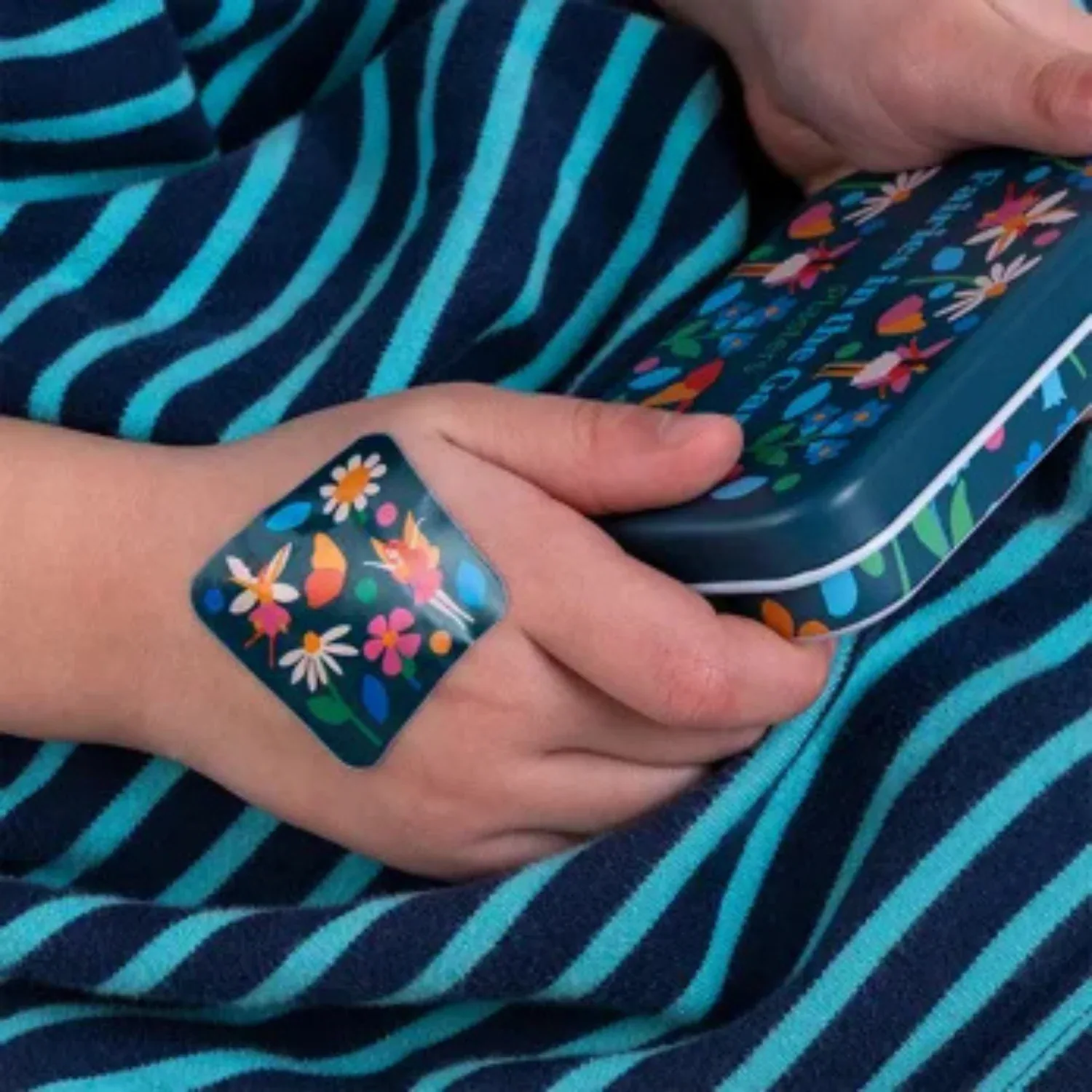 Plasters In A Tin (Pack of 30)