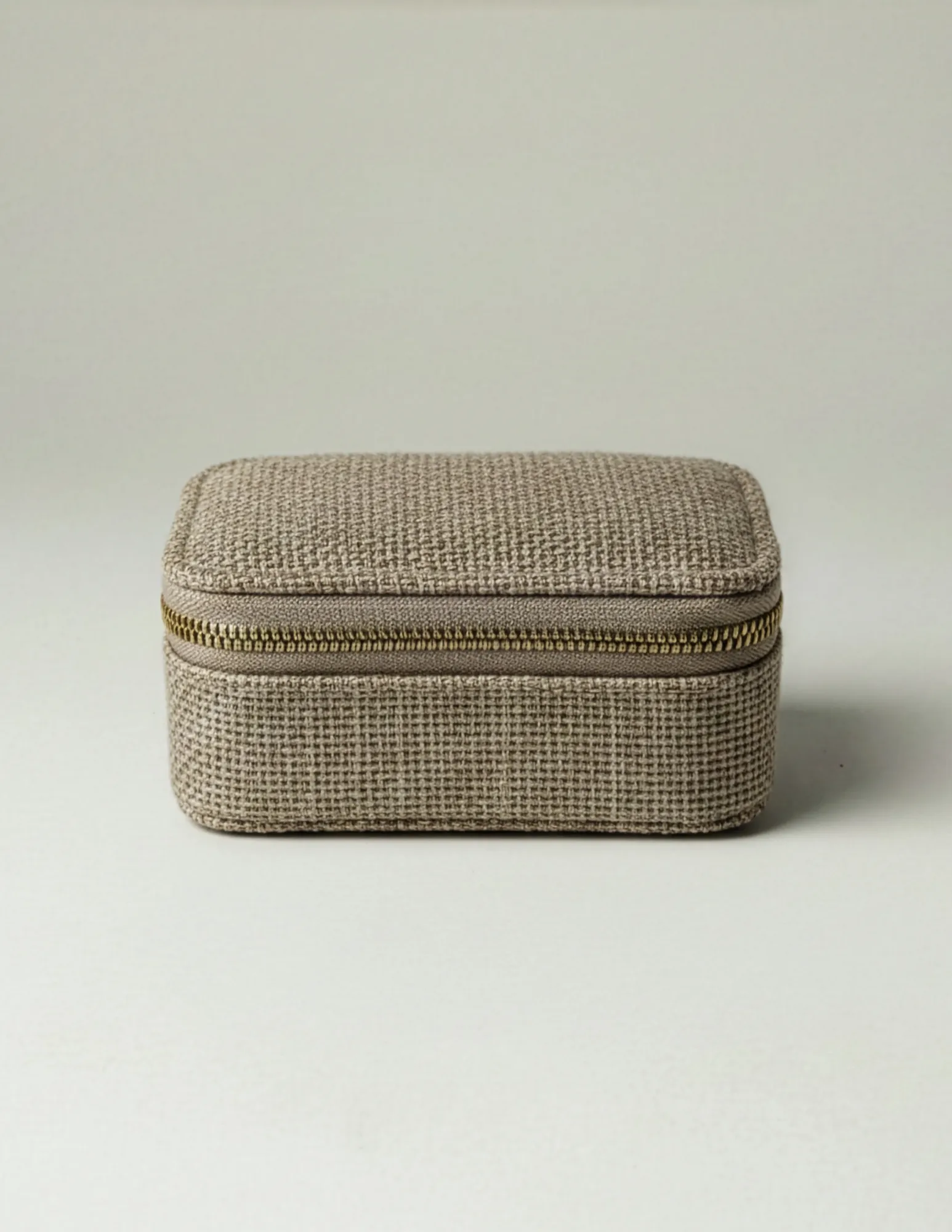 Jewel Box Small | Brown Linen